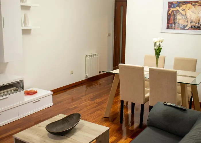 Apartment Maison Camelias En Centro Con Parking Incluido Pontevedra